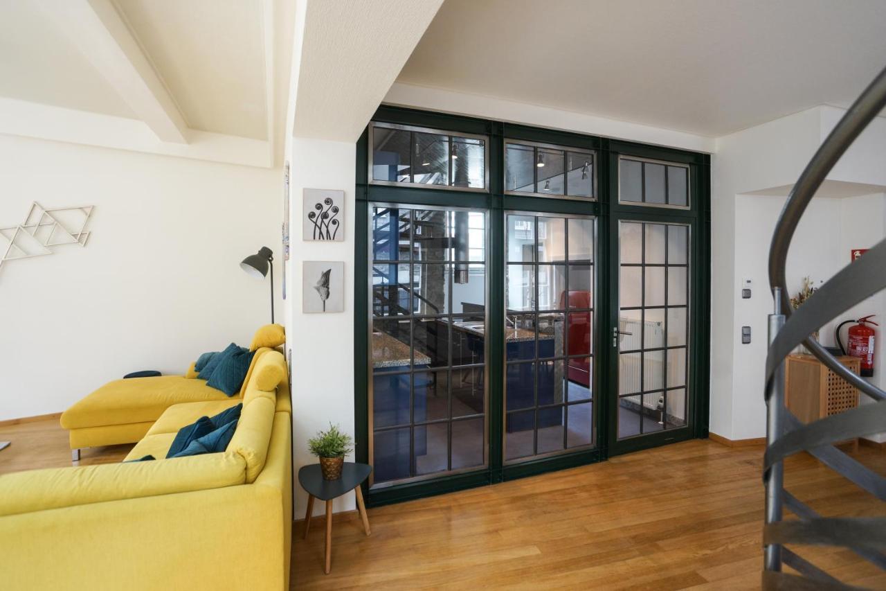LOFT13 Traumhafte Wohnung mit Terrasse für 8 Gäste Monschau Exterior foto