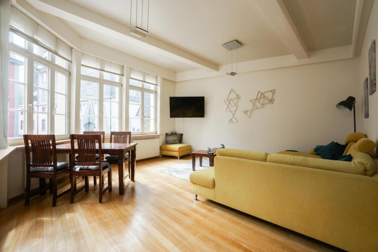 LOFT13 Traumhafte Wohnung mit Terrasse für 8 Gäste Monschau Exterior foto